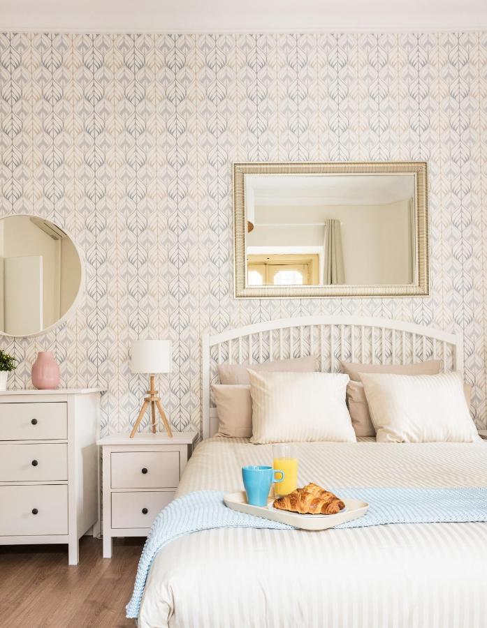 Apartament Puerta Del Sol Arrendamiento De Temporada Madryt Zewnętrze zdjęcie