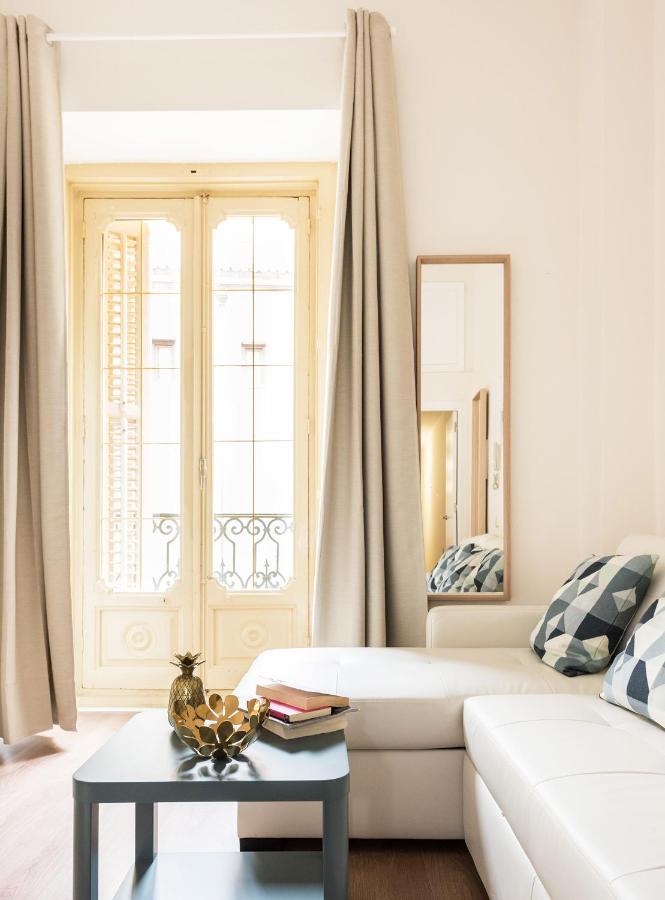 Apartament Puerta Del Sol Arrendamiento De Temporada Madryt Zewnętrze zdjęcie